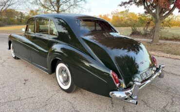 Rolls-Royce-Phantom-1964-10