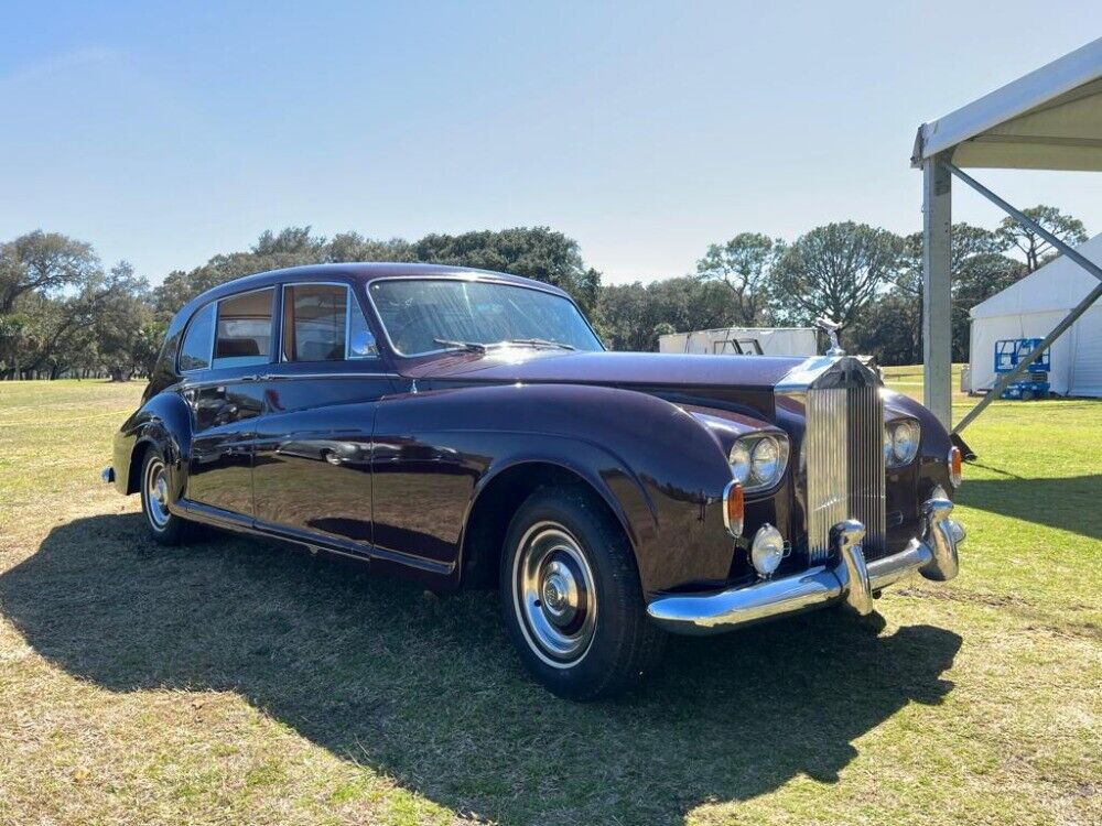 Rolls-Royce-Phantom-V-Limousine-1964-1