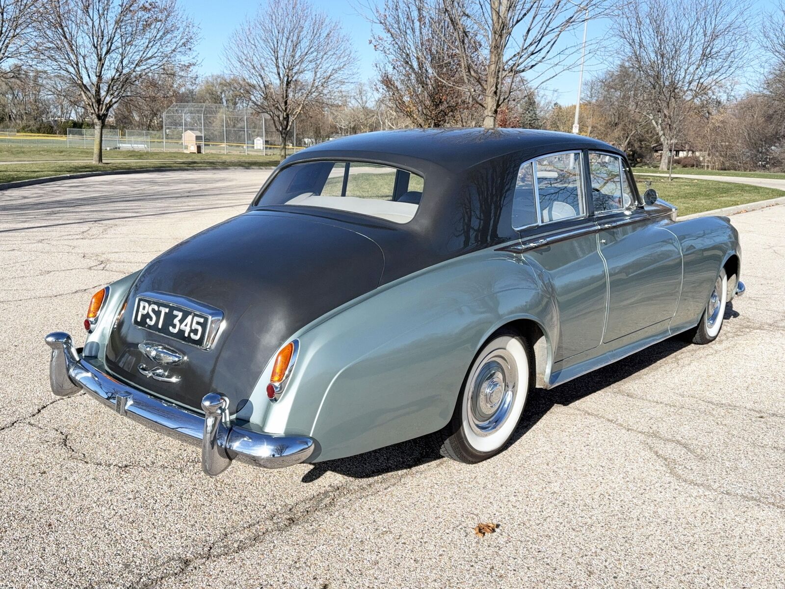 Rolls-Royce-Silver-Cloud-II-1962-13