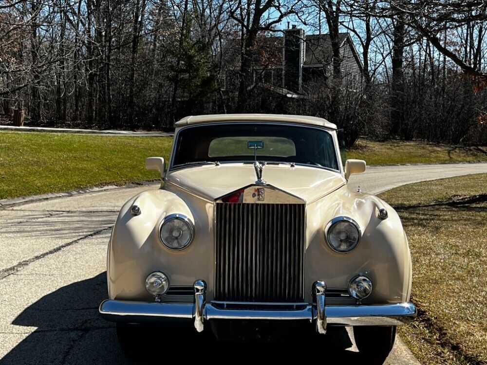 Rolls-Royce-Silver-Cloud-II-1962-4