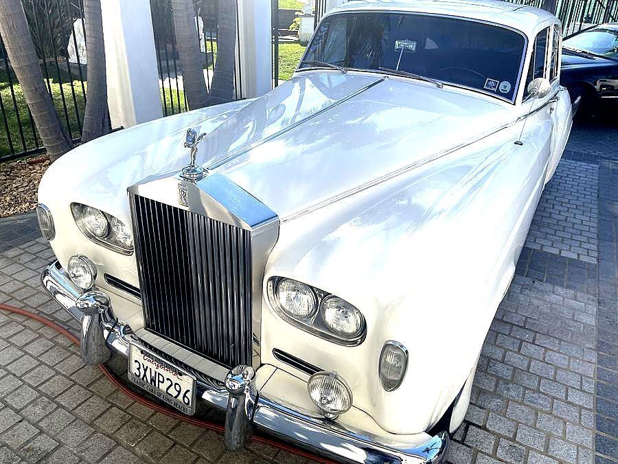 Rolls-Royce-Silver-Cloud-III-Berline-1964-1