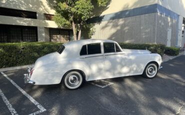 Rolls-Royce-Silver-Cloud-III-Berline-1964-6