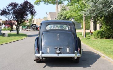 Rolls-Royce-Silver-Dawn-LHD-1951-5