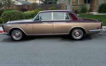 Rolls-Royce-Silver-Shadow-1971-2