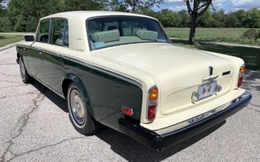 Rolls-Royce-Silver-Shadow-II-Berline-1979-10