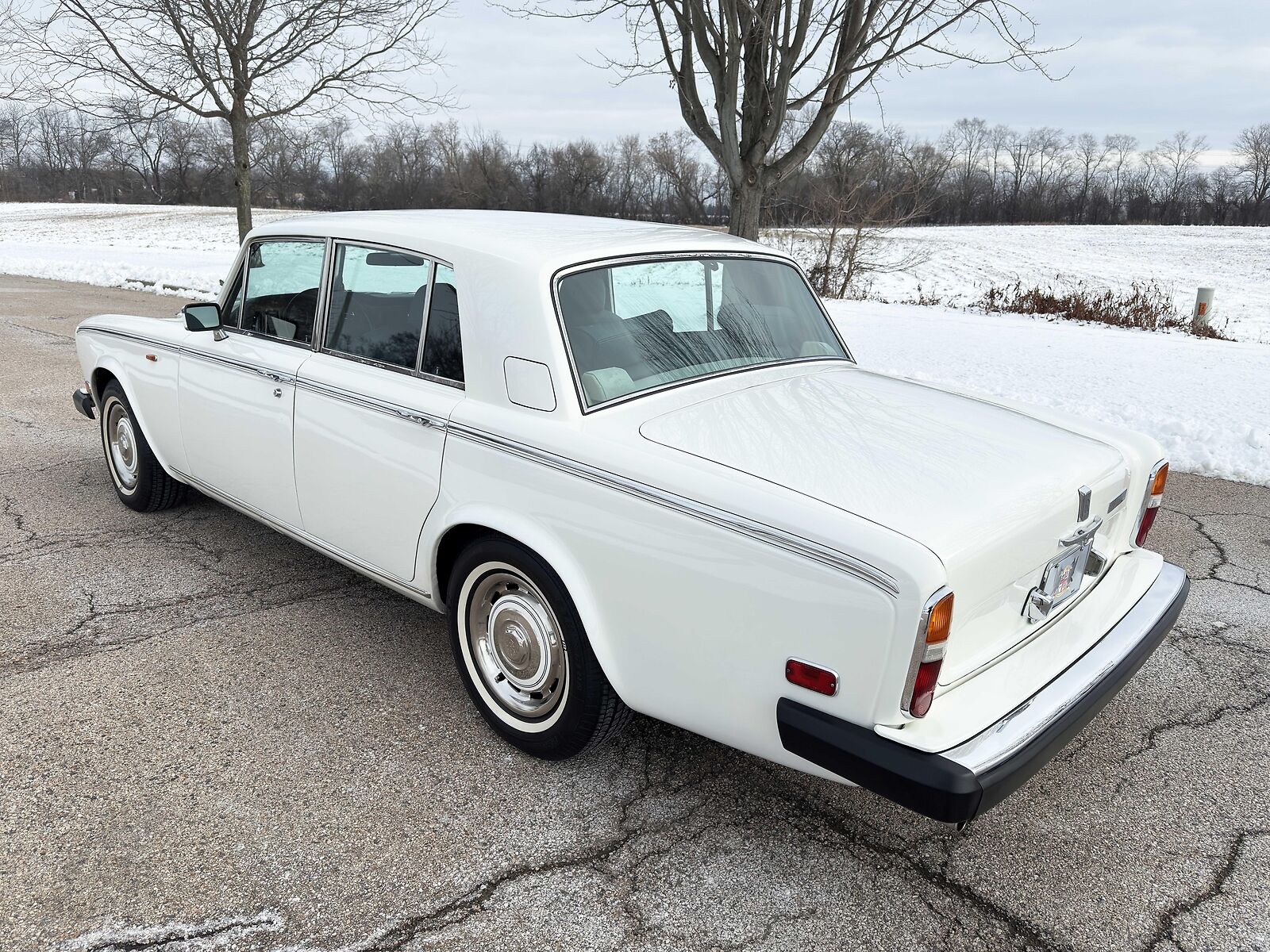 Rolls-Royce-Silver-Shadow-II-Berline-1979-11