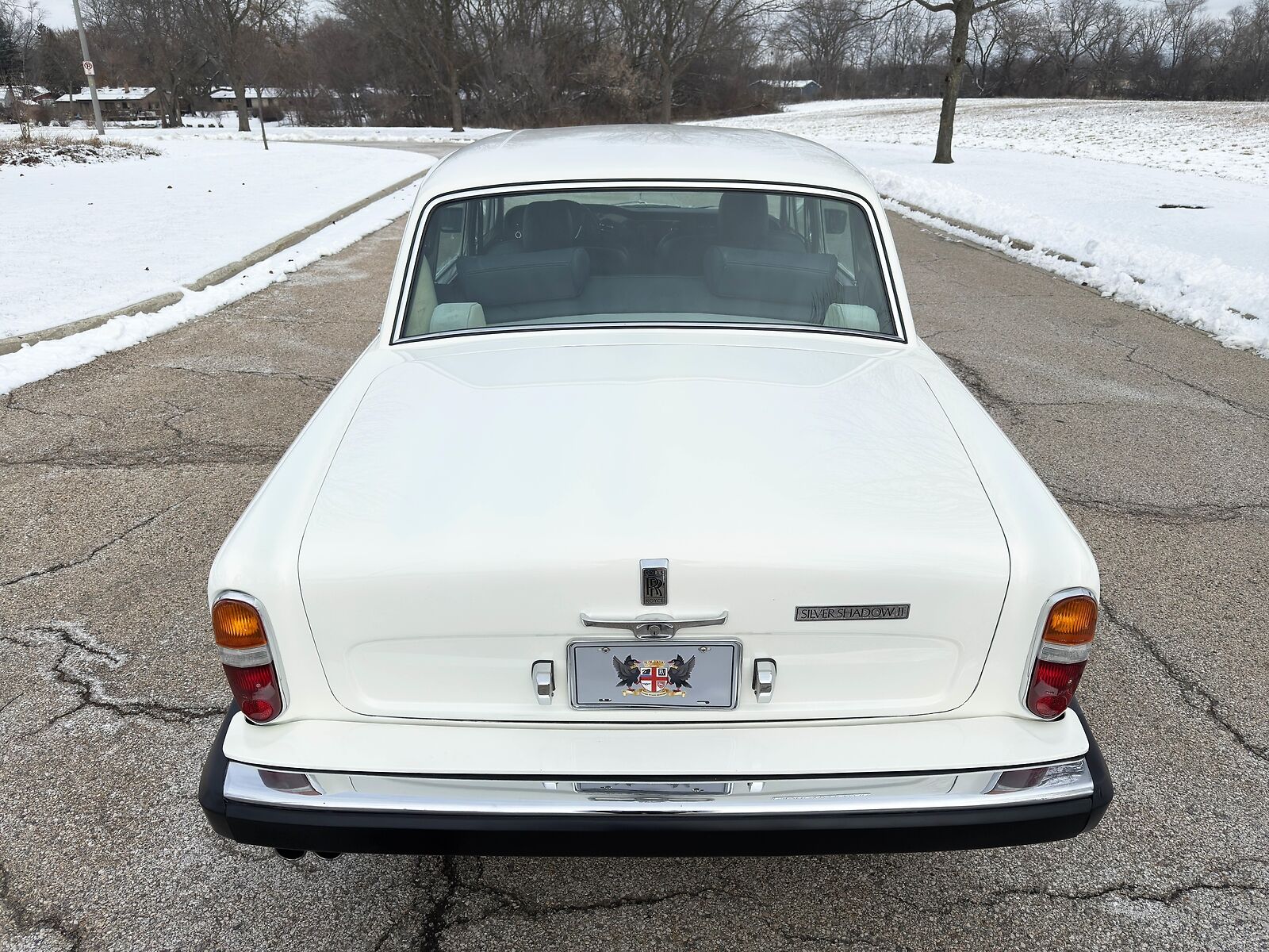 Rolls-Royce-Silver-Shadow-II-Berline-1979-13