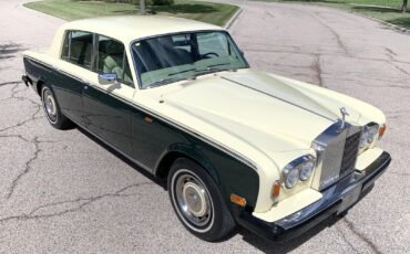 Rolls-Royce-Silver-Shadow-II-Berline-1979-17