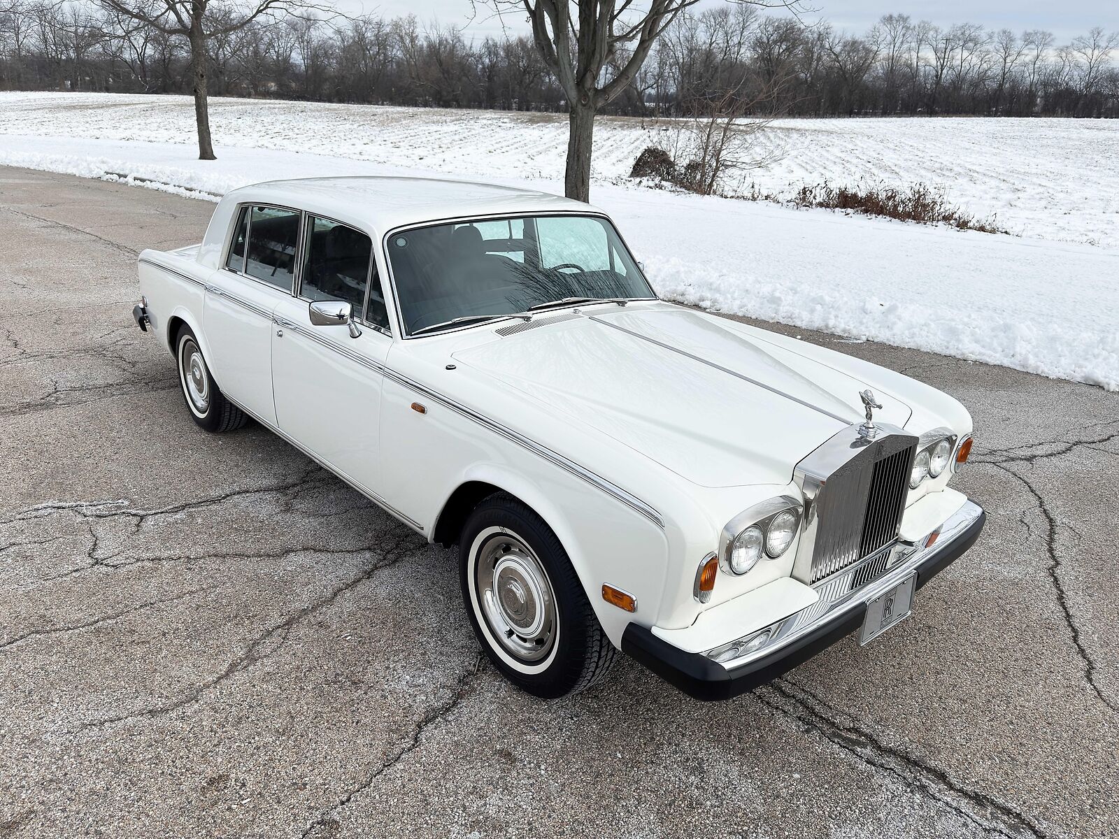 Rolls-Royce-Silver-Shadow-II-Berline-1979-19