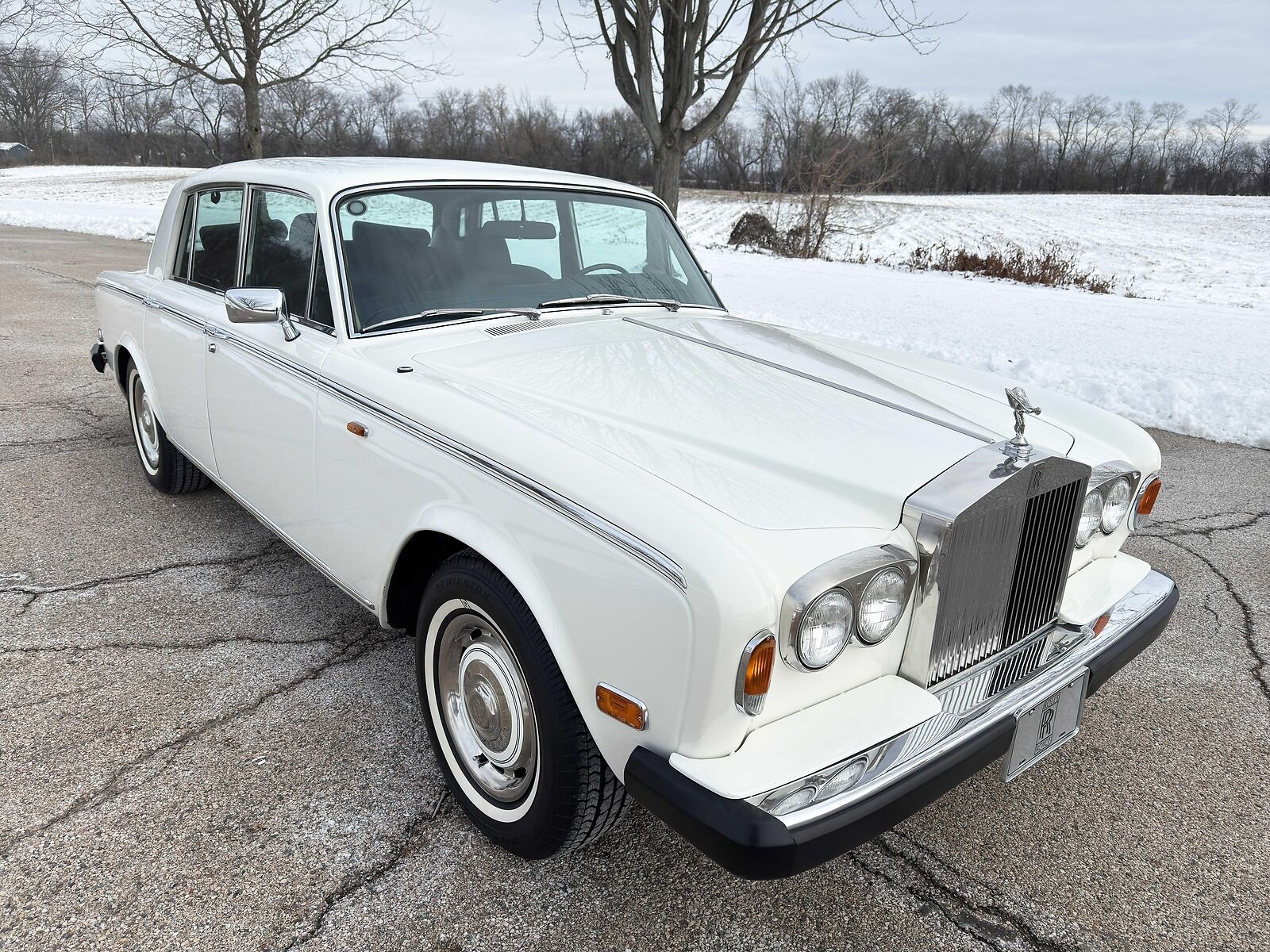 Rolls-Royce-Silver-Shadow-II-Berline-1979-3