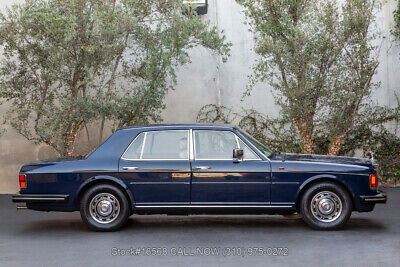 Rolls-Royce-Silver-SpiritSpurDawn-1982-3