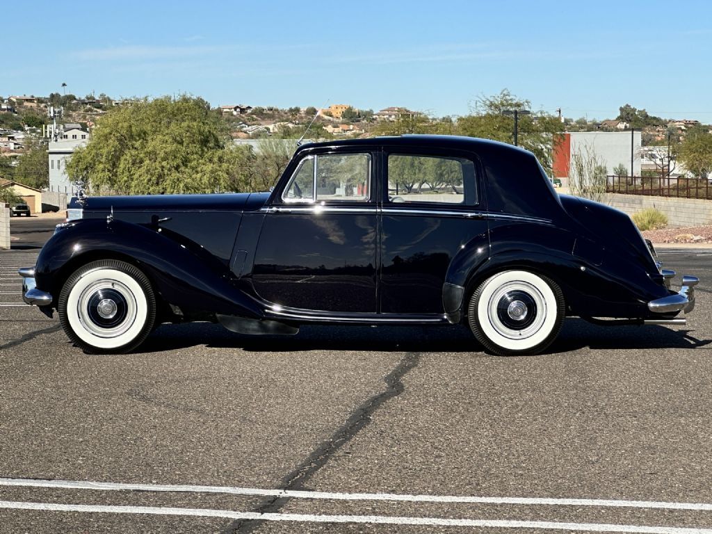 Rolls-Royce-Silver-SpiritSpurDawn-Berline-1954-4