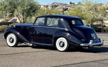 Rolls-Royce-Silver-SpiritSpurDawn-Berline-1954-5