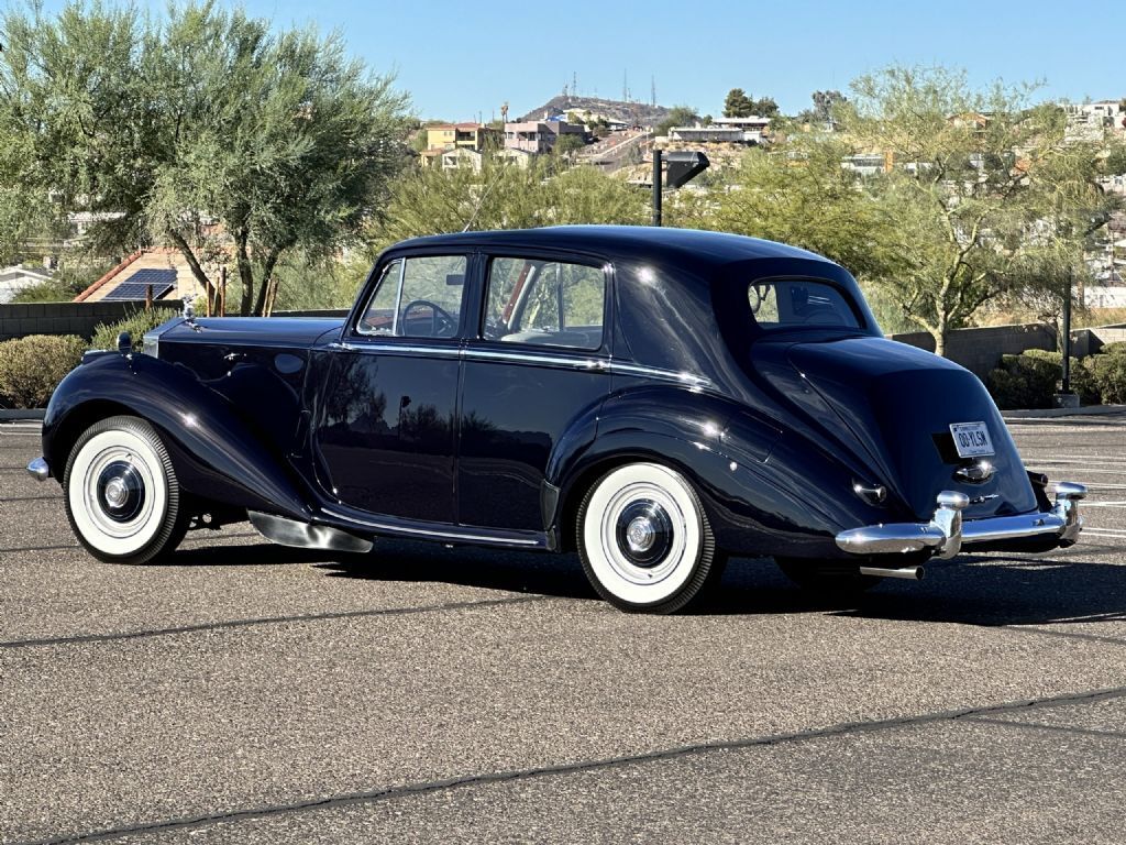 Rolls-Royce-Silver-SpiritSpurDawn-Berline-1954-5