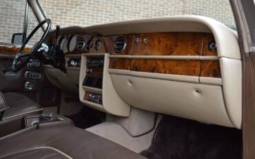 Rolls-Royce-Silver-Wraith-II-1979-30