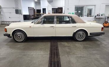 Rolls-royce-Silver-spur-1986