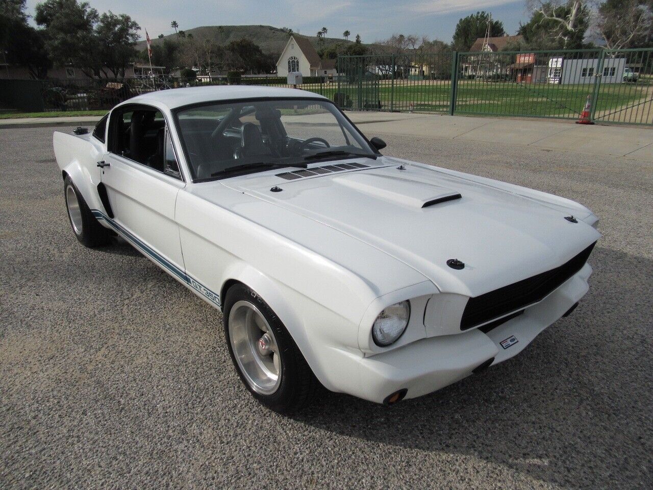 Shelby-Mustang-Coupe-1966-22