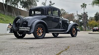 Studebaker-2-DOOR-COUPE-Coupe-1930-8