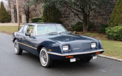 Studebaker Avanti II 1985