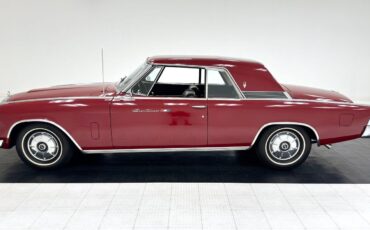 Studebaker-Gran-Turismo-1964-1