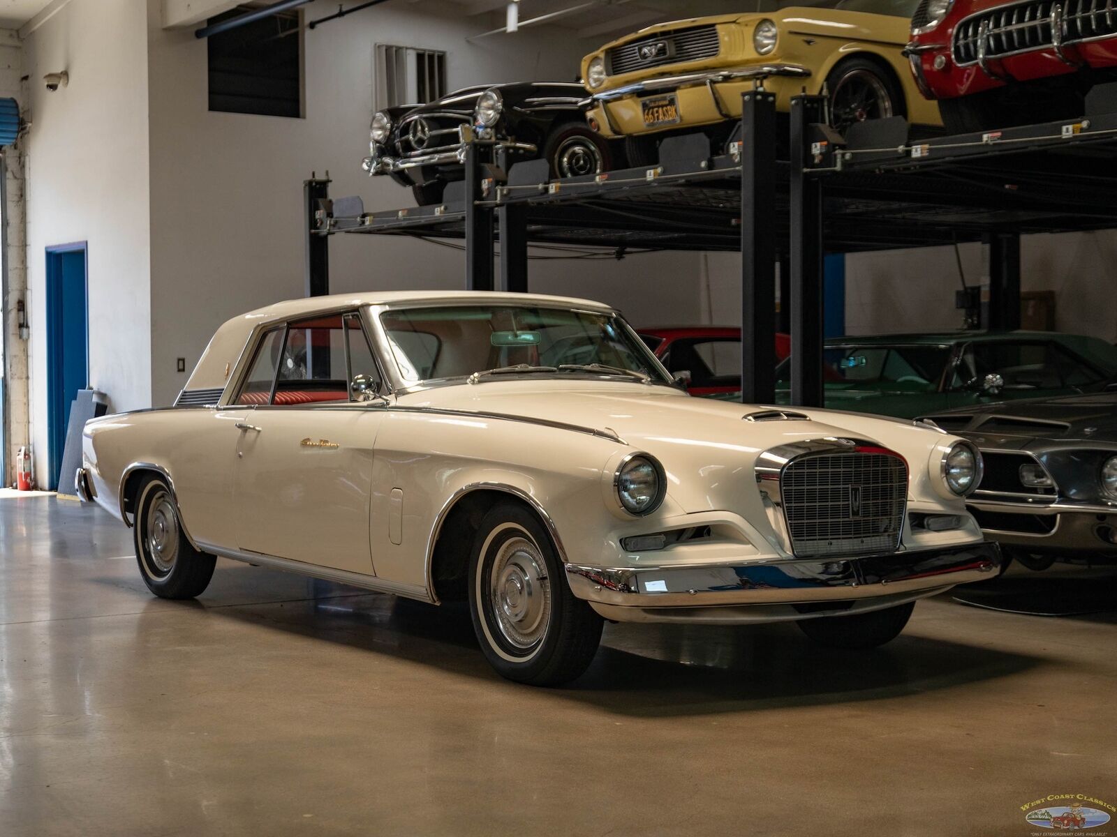 Studebaker-Gran-Turismo-Hawk-1962-9