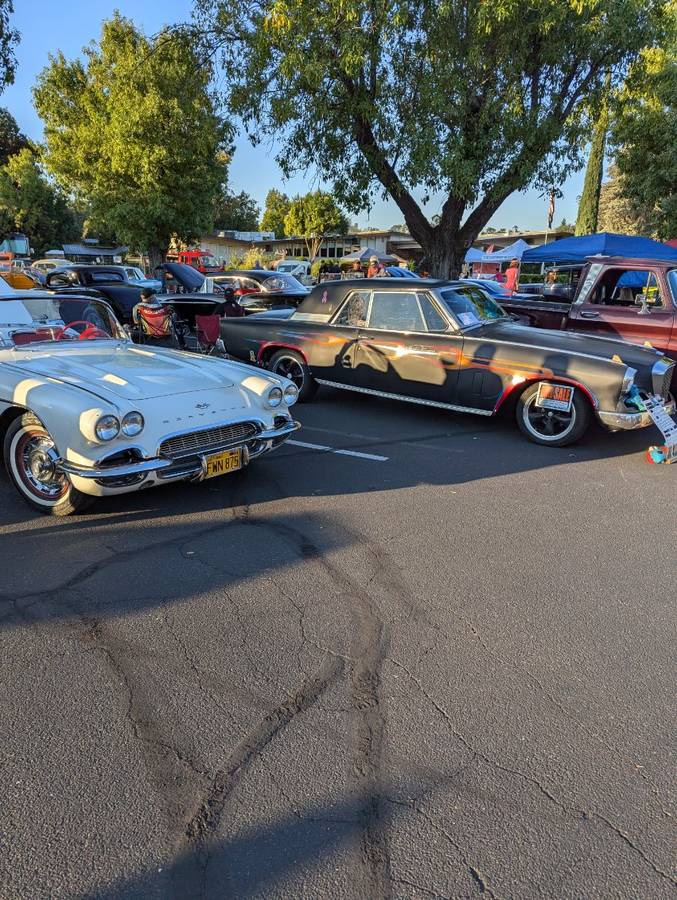 Studebaker-Gt-hawk-1962-5