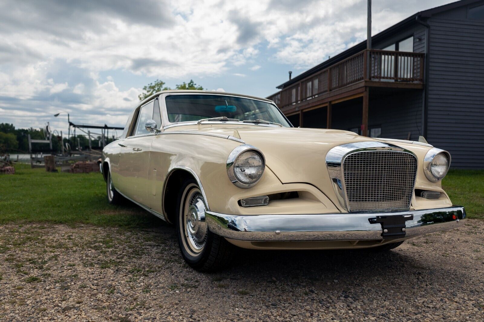 Studebaker-Hawk-Coupe-1962-2