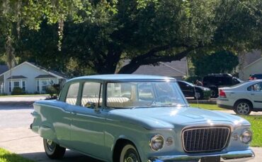 Studebaker-Lark-1961