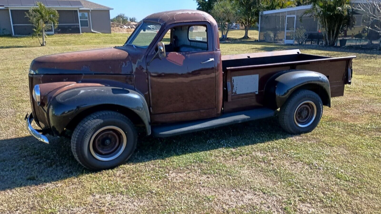 Studebaker-Pick-Up-Pickup-1947