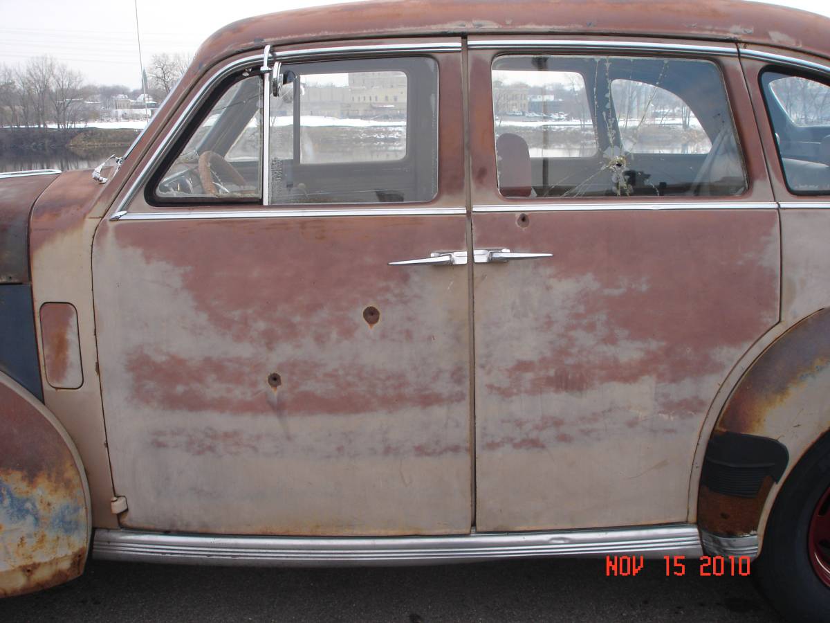 Studebaker-Skyway-champion-1946-3