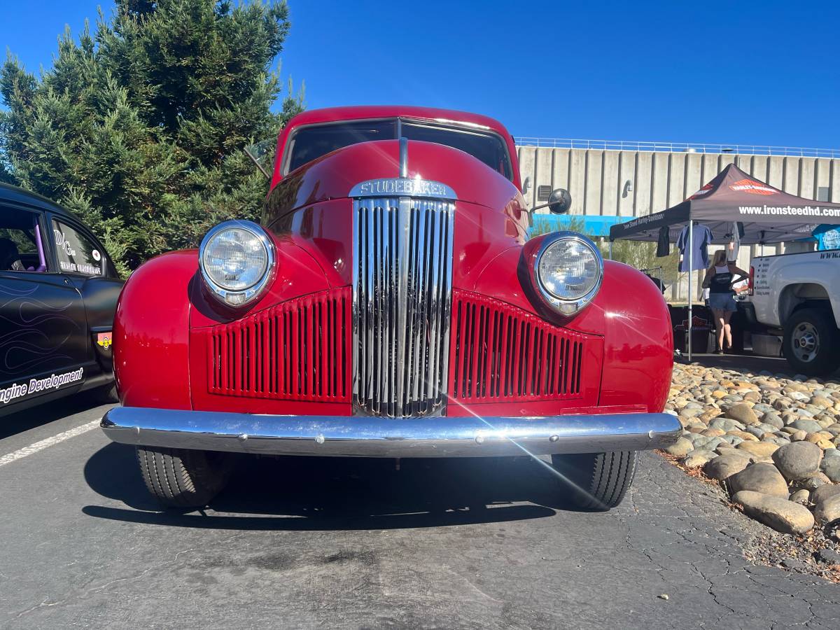 Studebaker-Truck-1947-1