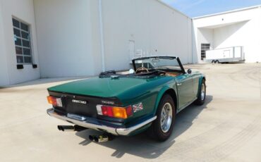 Triumph-TR-6-1973-10