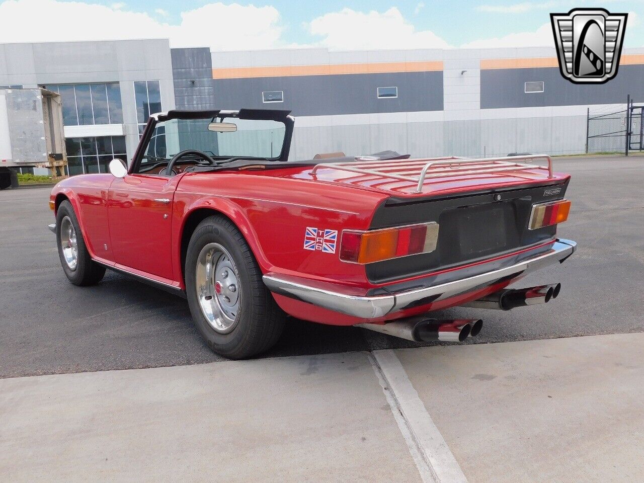 Triumph-TR-6-1973-4