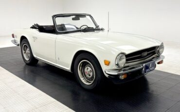 Triumph-TR-6-1975-9