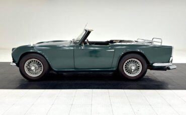 Triumph-TR4-Cabriolet-1964-1