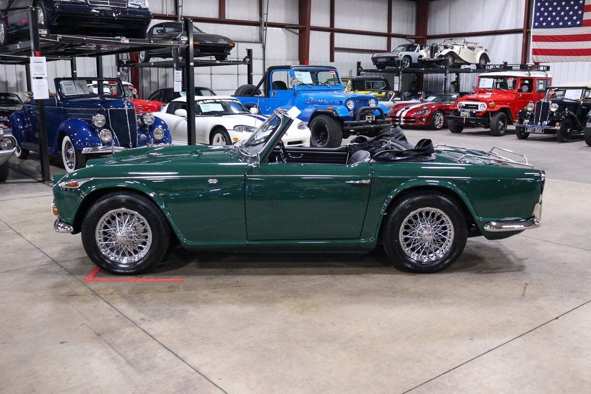 Triumph-TR4A-Cabriolet-1965-2