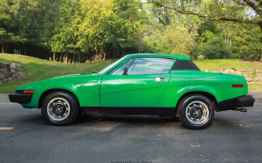 Triumph-TR7-Coupe-1976-2