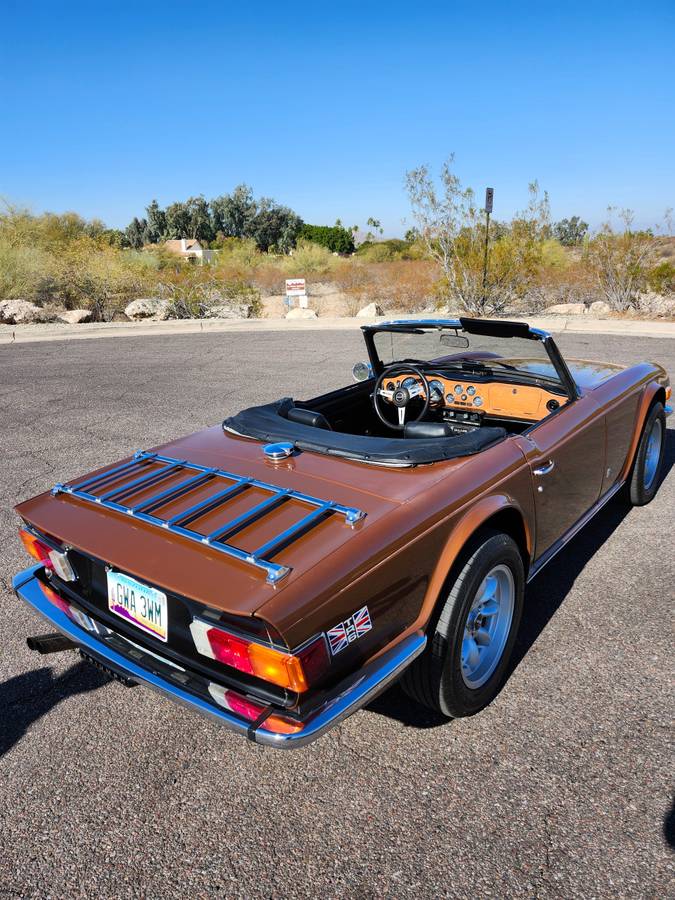 Triumph-Tr6-1976-1