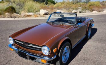 Triumph-Tr6-1976