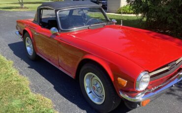 Triumph-Tr6-1976-5