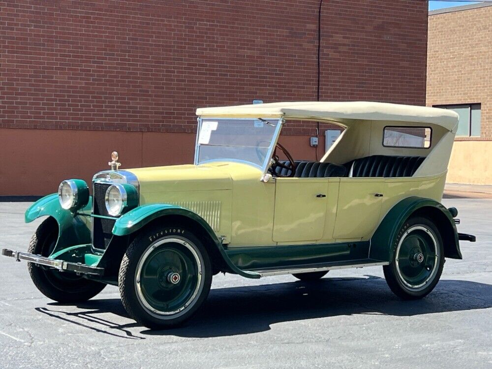 Vencer-4-Door-Tourer-1923-1