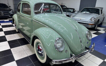 Volkswagen-Beetle-Classic-1952-1