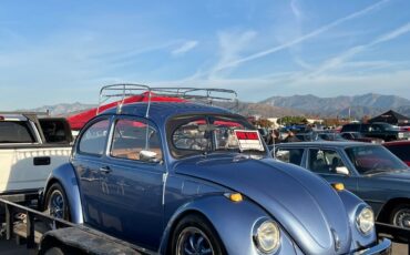 Volkswagen Beetle - Classic  year1}