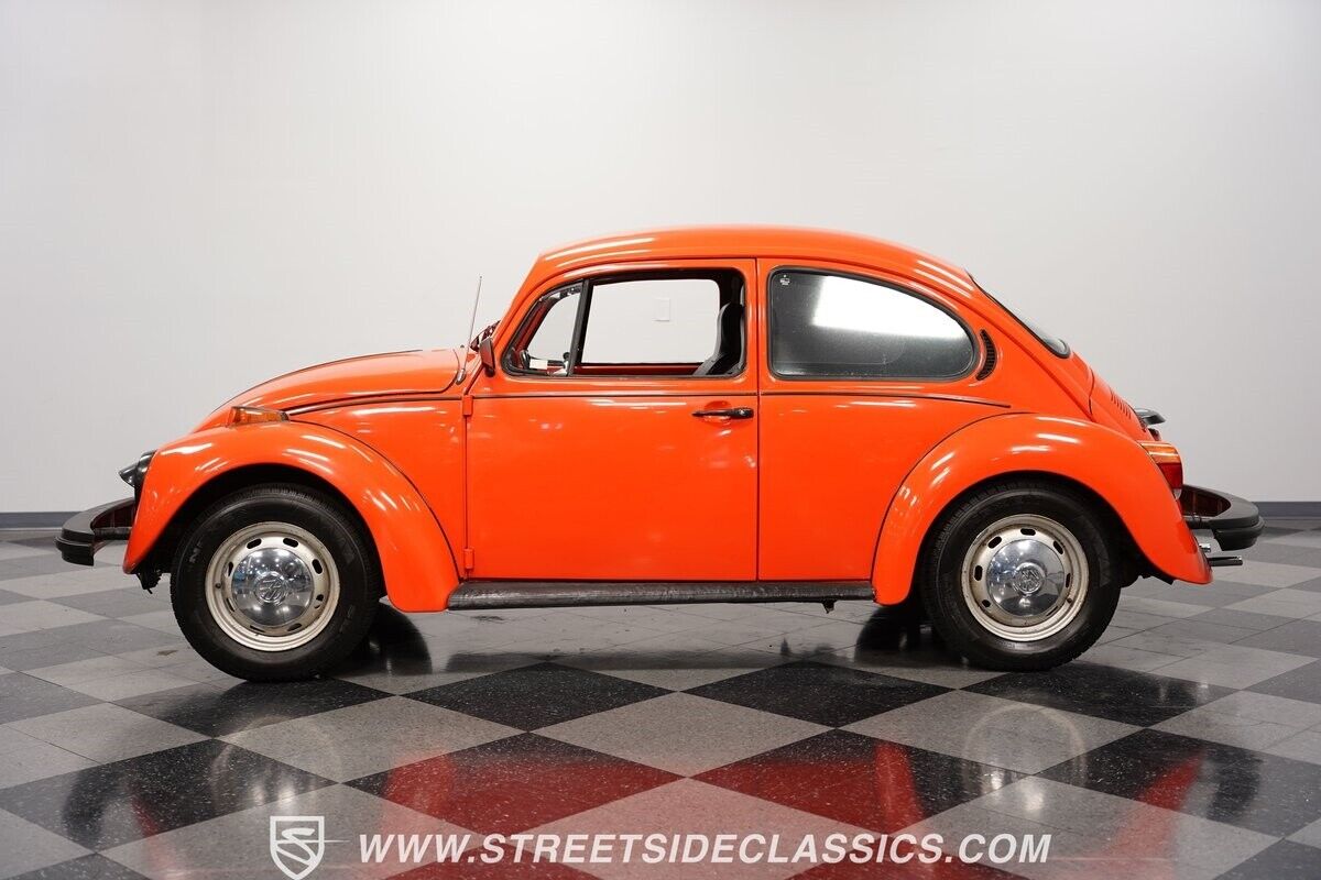 Volkswagen-Beetle-Classic-1974-2