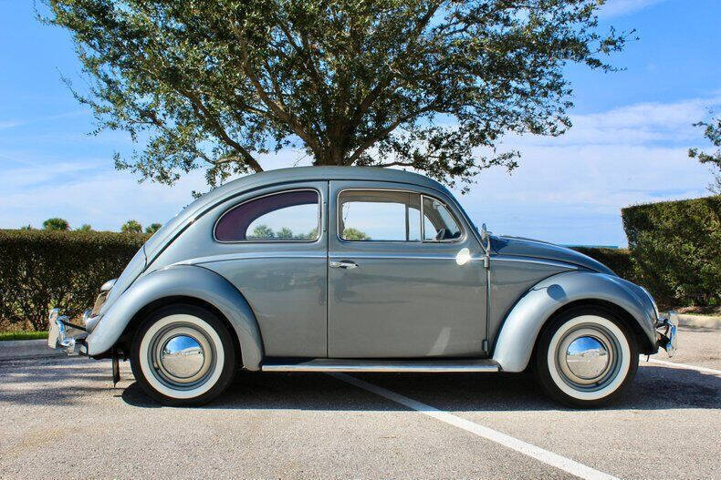 Volkswagen-Beetle-Classic-Cabriolet-1954-1