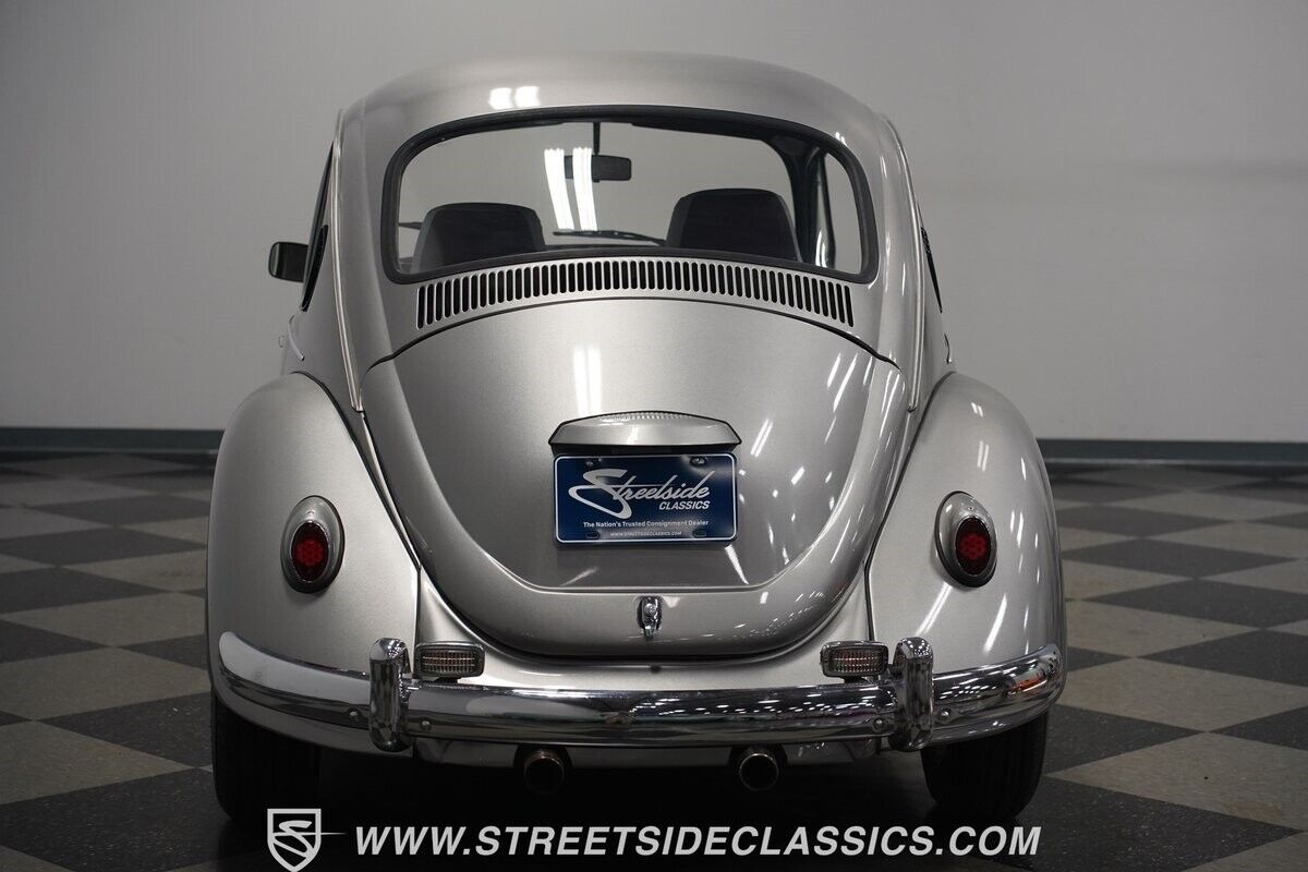 Volkswagen-Beetle-Classic-Coupe-1976-13