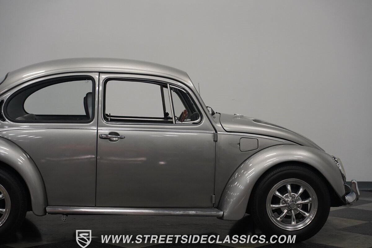 Volkswagen-Beetle-Classic-Coupe-1976-36