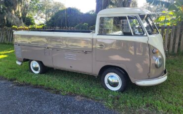 Volkswagen-BusVanagon-1957-10