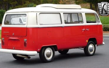 Volkswagen-BusVanagon-1968-5