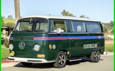 Volkswagen Bus/Vanagon  year1}